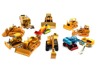 Lot 919 - DIVERS (11)