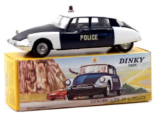Lot 1012 - DINKY TOYS (FRANCE) (1)