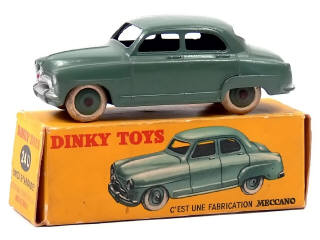 Lot 988 - DINKY TOYS (FRANCE) (1)