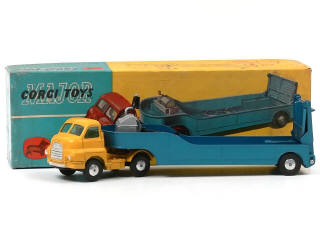 Lot 685 - CORGI TOYS (GB) (1)