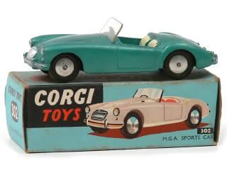 Lot 675 - CORGI TOYS (GB) (1)