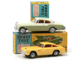 Lot 691 - CORGI TOYS (GB) (2)