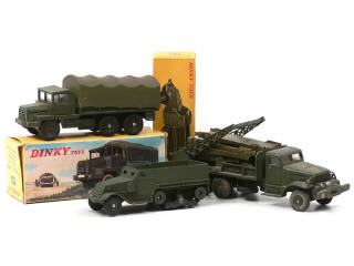 Lot 1105 - DINKY TOYS (FRANCE) (3)