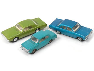 Lot 1096 - DINKY TOYS (FRANCE) (3)