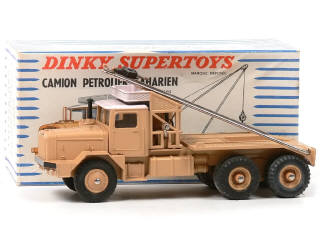 Lot 1060 - DINKY TOYS (FRANCE) (1)