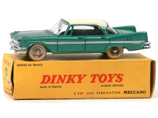Lot 999 - DINKY TOYS (FRANCE) (1)