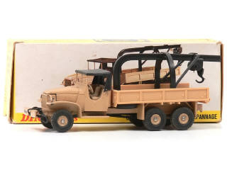 Lot 1079 - DINKY TOYS (FRANCE) (1)