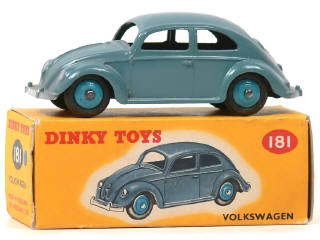Lot 1129 - DINKY TOYS (GB) (1)