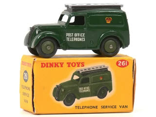 Lot 1143 - DINKY TOYS (GB) (1)