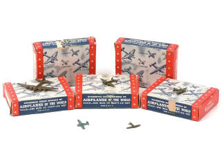 Lot 425 - COMET METAL PRODUCTS (USA) (5)