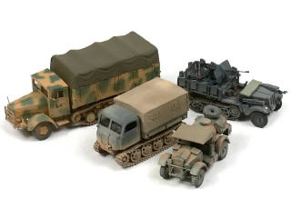 Lot 397 - WESPE MODELS (ROUMANIE) (4)