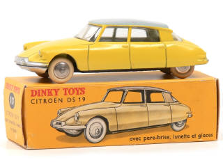Lot 603 - DINKY TOYS (FRANCE) (1)