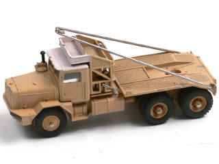 Lot 514 - DINKY TOYS (FRANCE) (1)