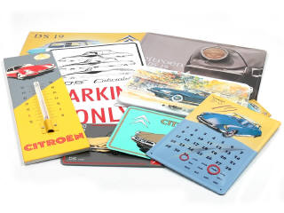 Lot 479 - DIVERS (9)