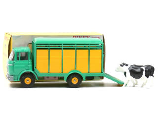 Lot 1478 - DINKY TOYS (FRANCE) (1)