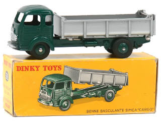 Lot 1451 - DINKY TOYS (FRANCE) (1)