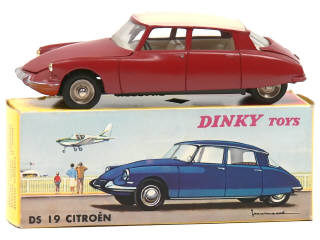 Lot 1358 - DINKY TOYS (FRANCE) (1)