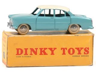 Lot 1318 - DINKY TOYS (FRANCE) (1)