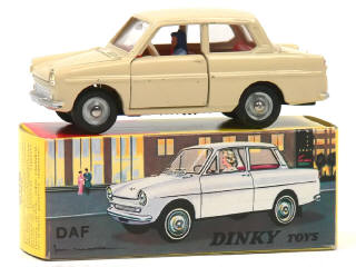 Lot 1345 - DINKY TOYS (FRANCE) (1)