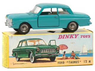 Lot 1359 - DINKY TOYS (FRANCE) (1)