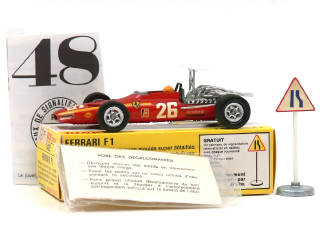 Lot 1386 - DINKY TOYS (FRANCE) (1)