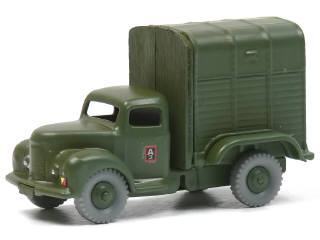 Lot 709 - KIDTOYS (1)