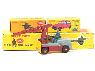 Lot 1512 - DINKY TOYS (FRANCE) (4)