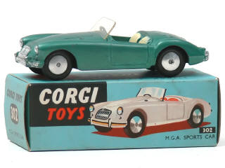 Lot 1121 - CORGI TOYS (GB) (1)