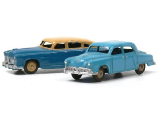 Lot 1270 - DINKY TOYS (GB) (2)