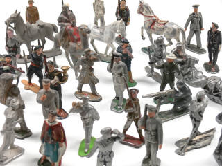 Lot 874 - FIGURINES DIVERSES (1)