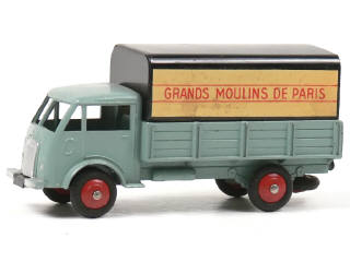 Lot 1425 - DINKY TOYS (FRANCE) (1)