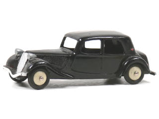Lot 1282 - DINKY TOYS (FRANCE) (1)