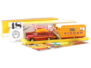 Lot 1492 - DINKY TOYS (FRANCE) (1)