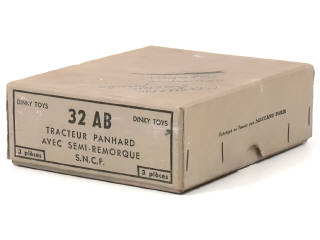 Lot 1446 - DINKY TOYS (FRANCE) (1)