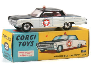 Lot 221 - CORGI TOYS (GB) (1)