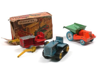 Lot 216 - BENBROS (GB) (3)