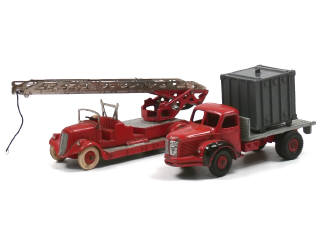 Lot 623 - DINKY TOYS (FRANCE) (2)