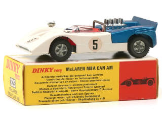 Lot 694 - DINKY TOYS (GB) (1)