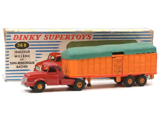 Lot 583 - DINKY TOYS (FRANCE) (1)
