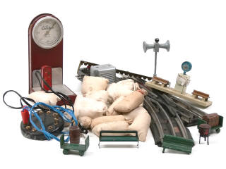 Lot 243 - DIVERS (Ecartement O) (1)