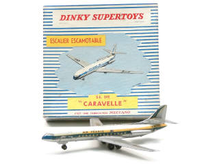 Lot 597 - DINKY TOYS (FRANCE) (1)