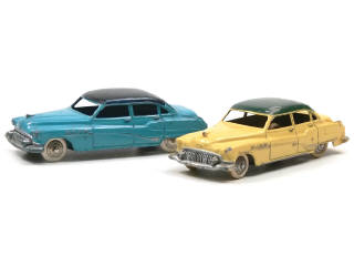 Lot 601 - DINKY TOYS (FRANCE) (2)