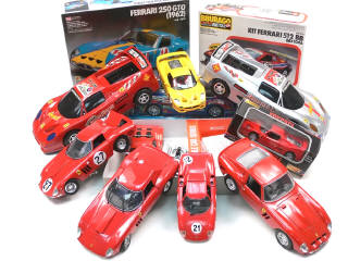 Lot 218 - DIVERS (1)