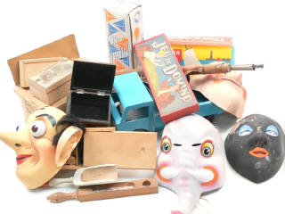 Lot 198 - DIVERS (1)