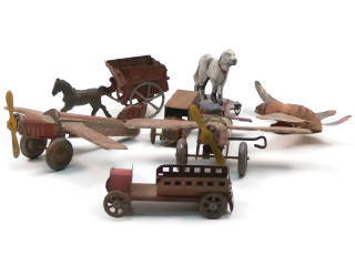 Lot 227 - DIVERS (7)