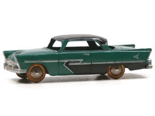 Lot 540 - DINKY TOYS (FRANCE) (1)