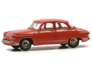 Lot 563 - DINKY TOYS (FRANCE) (1)