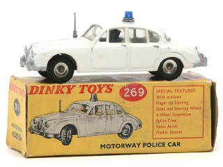 Lot 331 - DINKY TOYS (GB) (1)