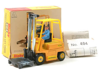 Lot 356 - DINKY TOYS (GB) (1)
