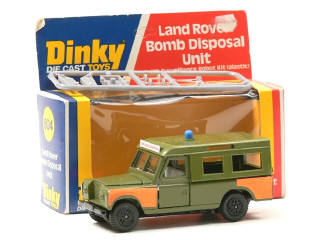 Lot 381 - DINKY TOYS (GB) (1)